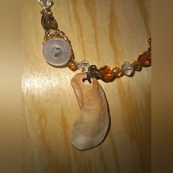Abstract Handmade Necklace - Seashell Collection - Picture 3 of 9